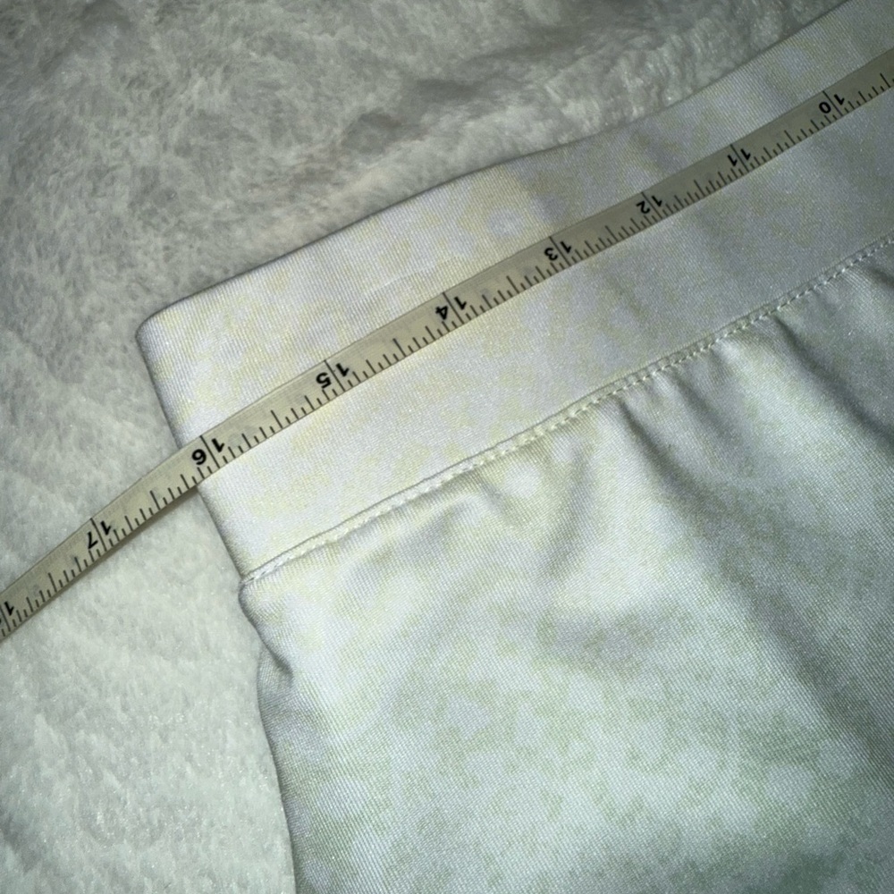 2 x 20$ Pebble Beach White and Blue Mini Skirt Size L - Picture 4 of 6